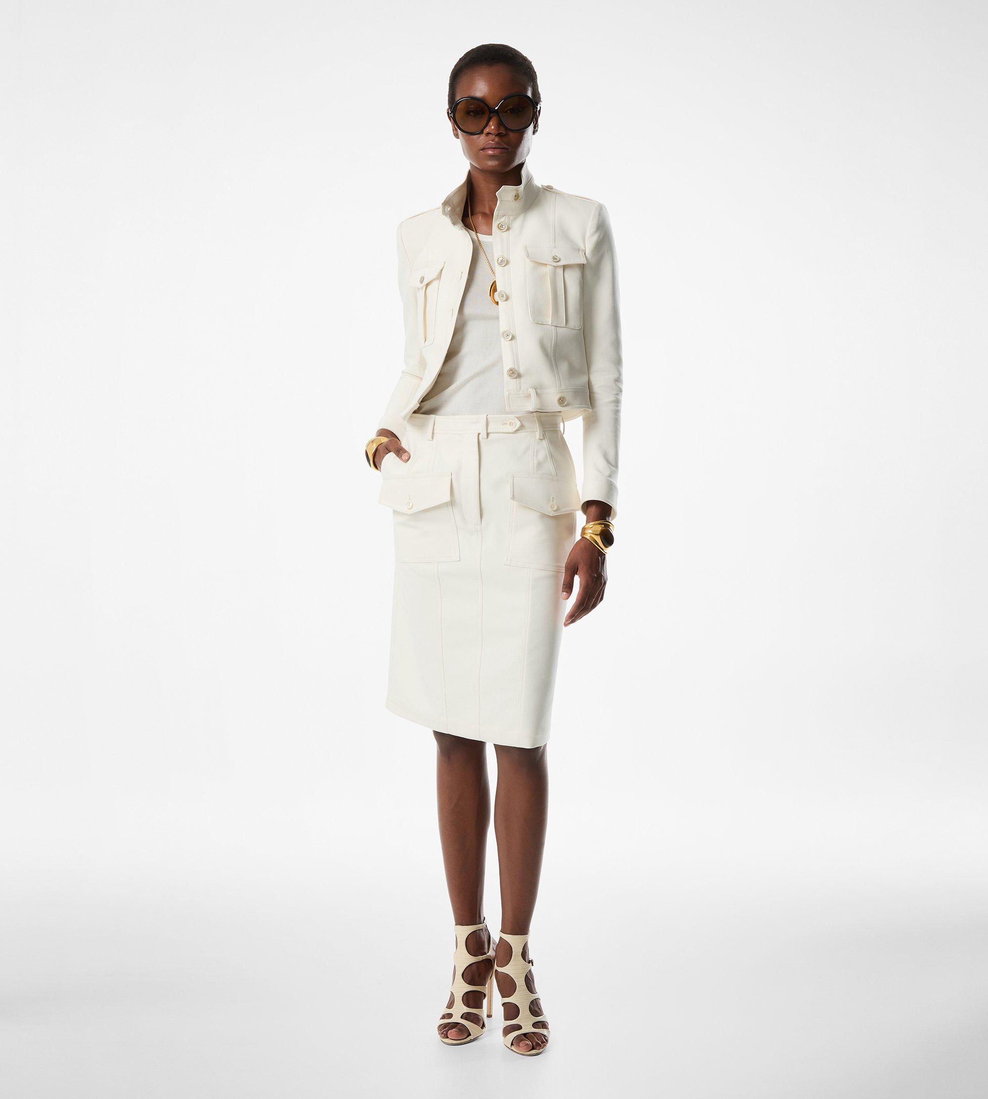 ABOVE THE KNEE SKIRT WITH PATCH POCKETS